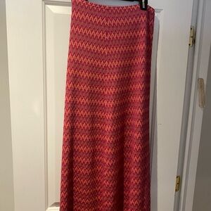 Pink Zigzag Patterned Skirt